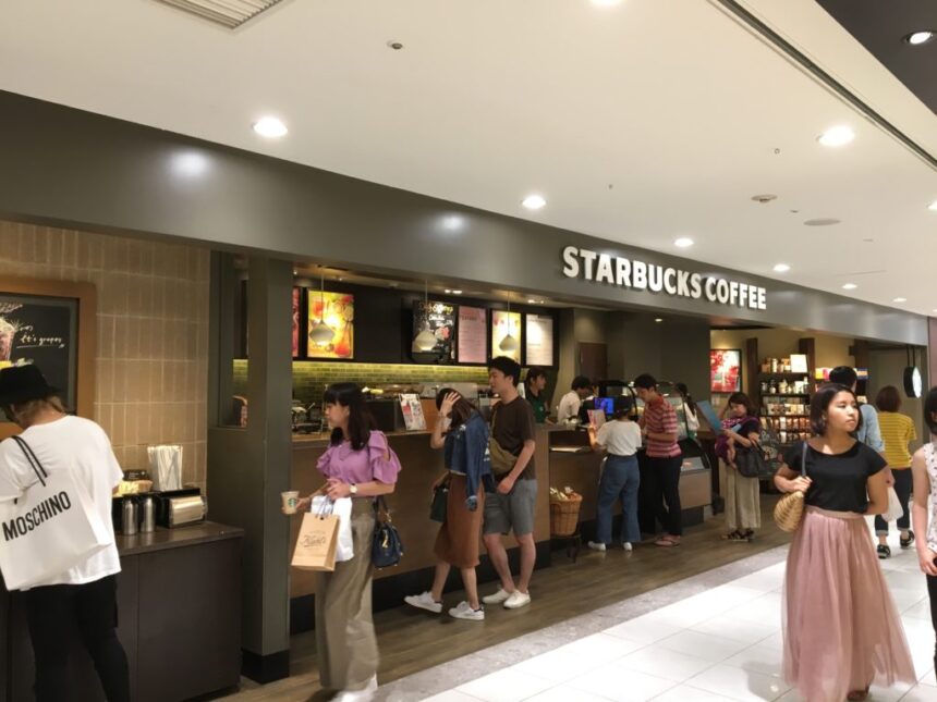 スターバックスルミネ池袋店